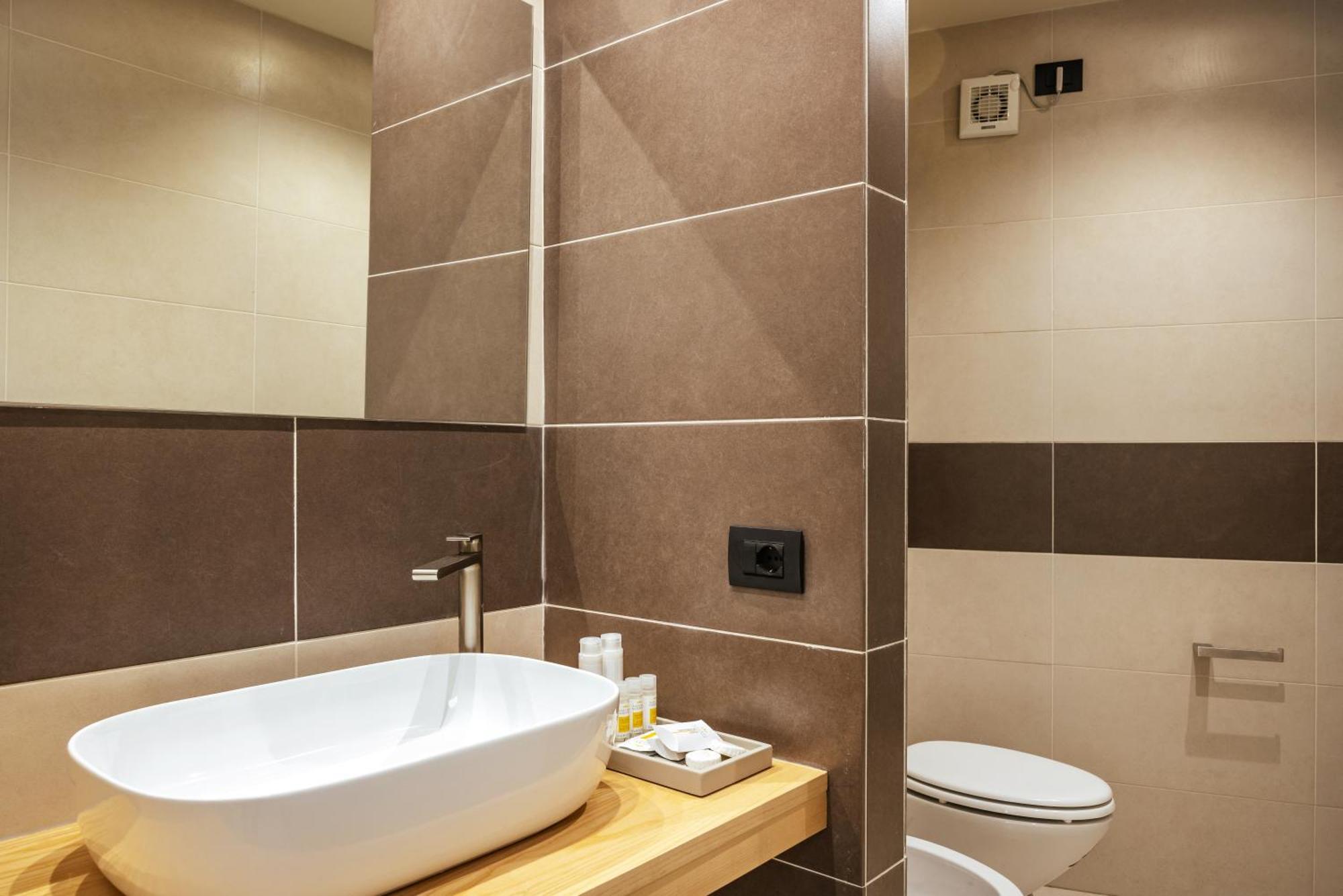 Rh Lifestyle Rooms & Suites ออลเบีย ห้อง รูปภาพ